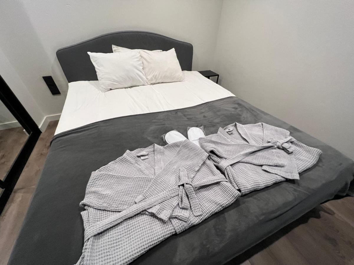 Ferienwohnung Jacuzzi Cinema Loft Kaunas Exterior foto